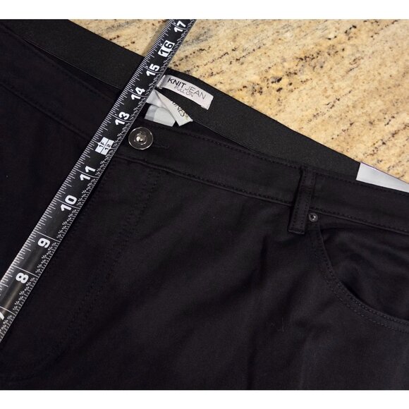 Catherines Womens Size 3X Knit Jean Fly Front Black Stretch French Terry Capri - Picture 4 of 13